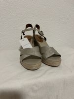 Tommy Hilfiger Keilsandaletten Beige Gr. 42 (passt 41) neu