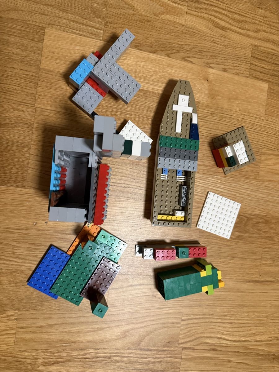 Lego Spielzeuge: Lego div Steine – Gebraucht aus Basel von momo.st 1