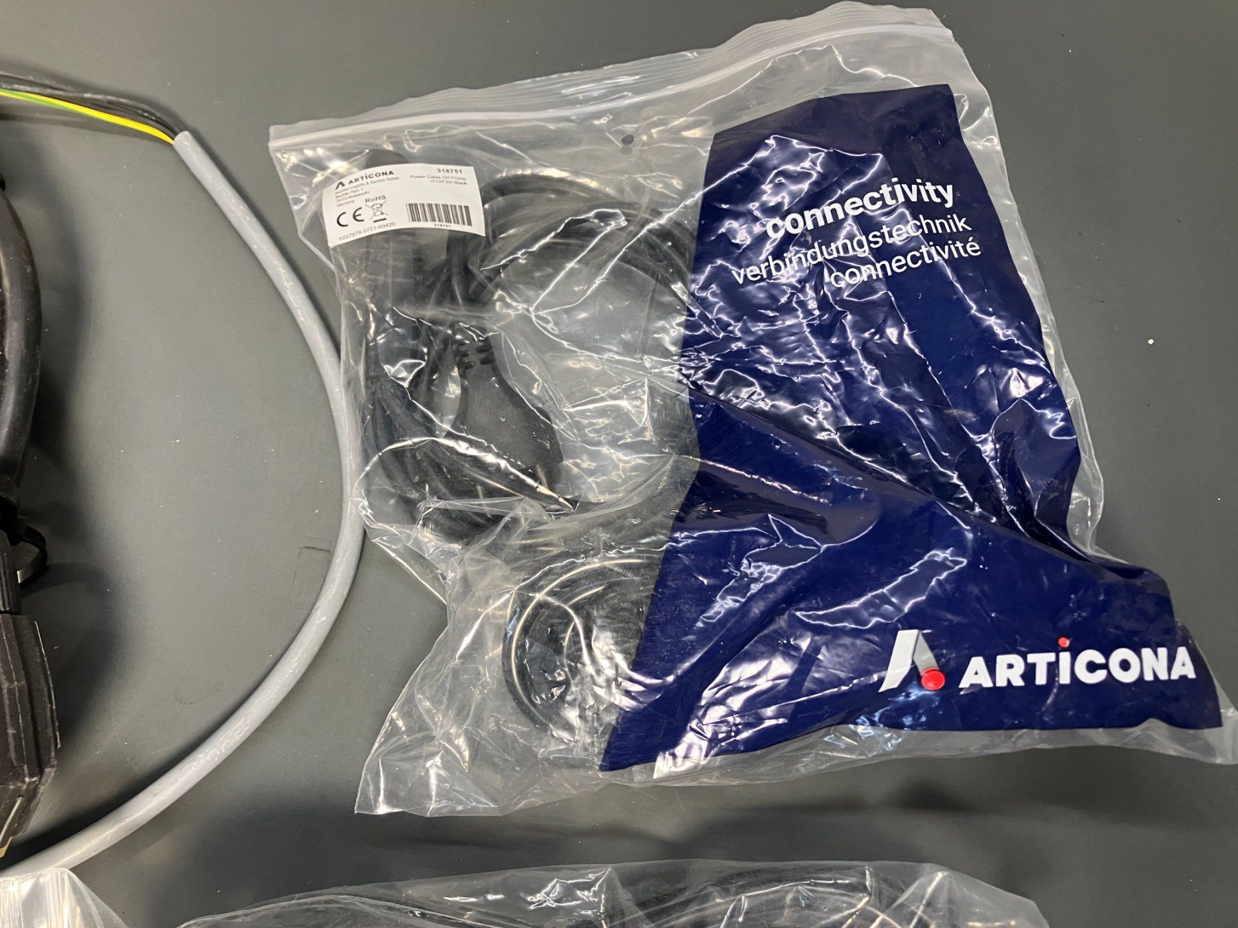 Stromzufuhr: Post. div. Audio, Video & Netzteile ab 1.- – Gebraucht aus Lichtensteig von Buy24International 1