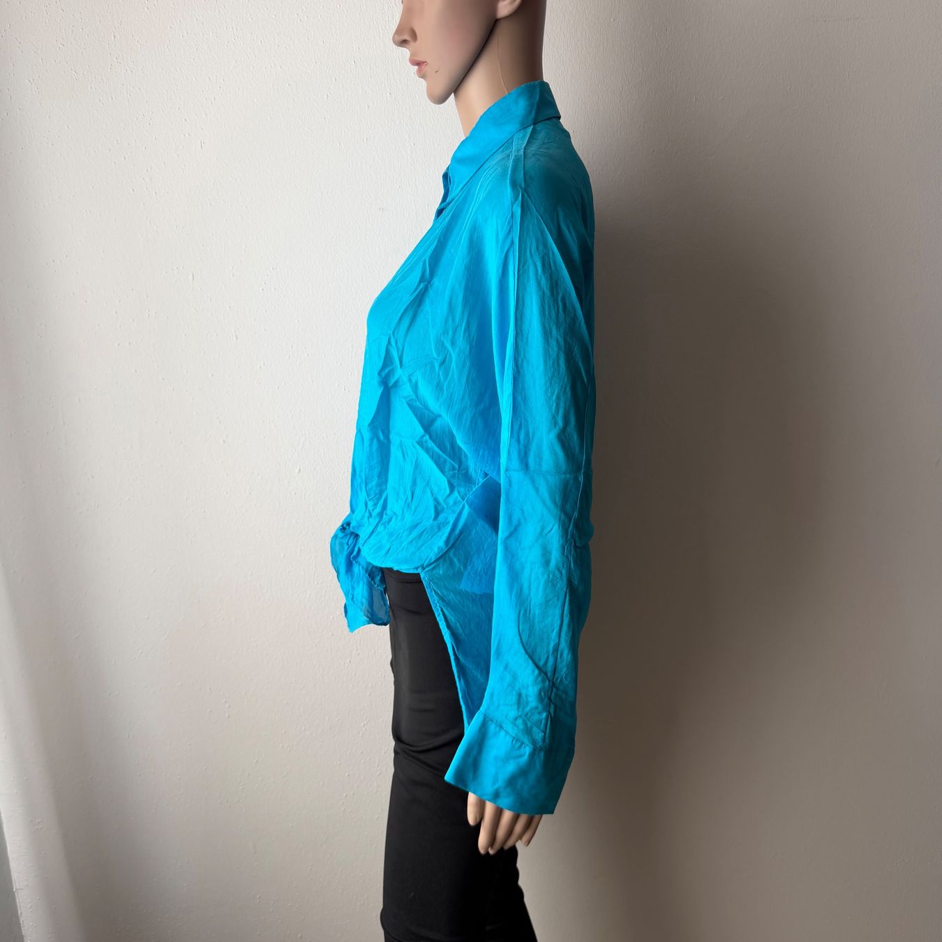Massimo Dutti Blusen: MASSIMO DUTTI Seidenbluse mit Knotendetail 🩵 – Gebraucht aus Zürich von ClosetQueen 3