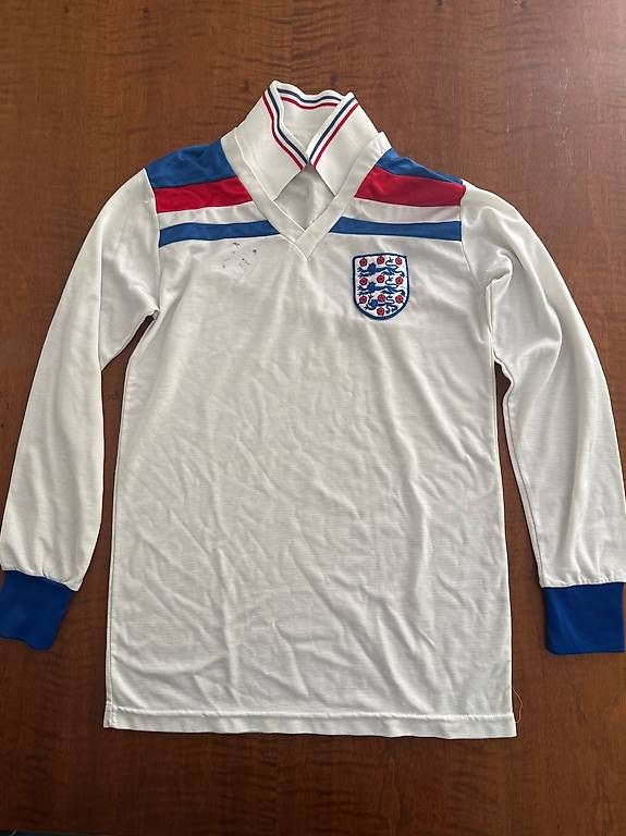 Canottiere & Pantaloni: Fussballtrikot England 1982 Retro – Usato da Altstätten SG venduto da Strahlentag