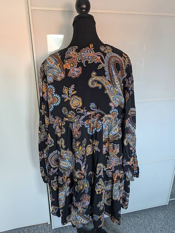 Comma Vestiti: Comma Kleid - 44 – Nuovo (secondo la descrizione) da Konolfingen venduto da Honey870 1