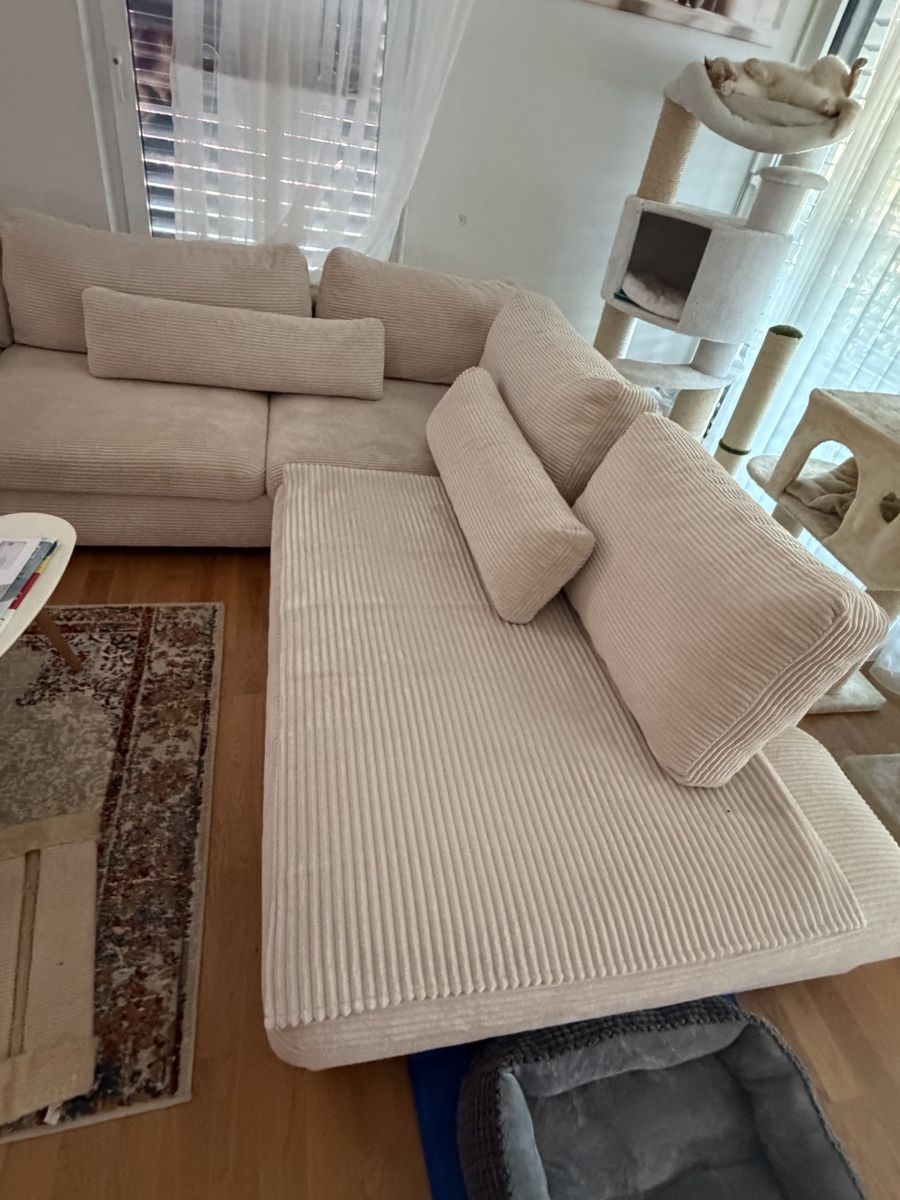 Divani: Ecksofa beige Cord top Zustand – Usato da Liestal venduto da syi_pl6k 2