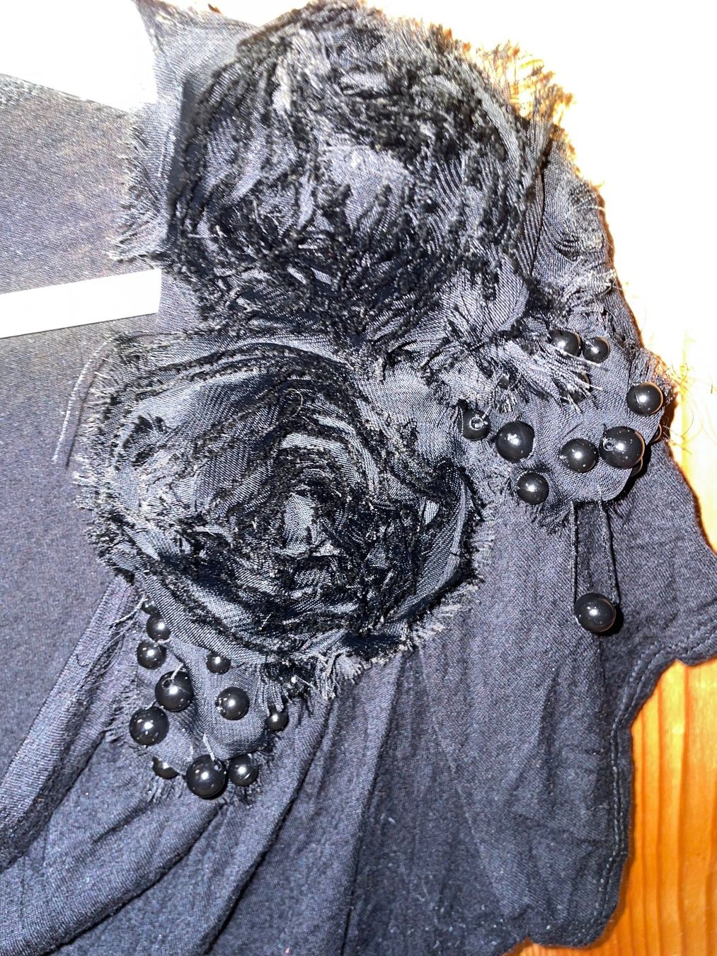 T-shirts: schwarzes Shirt SAINT-TROPEZ – D'occasion à Münsingen par Ckolibri 1