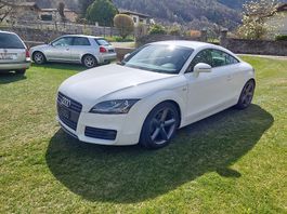 Audi TT S-Line 8J 2.0TFSI