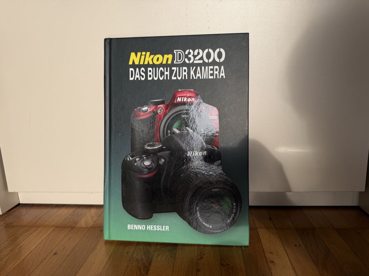 Nikon Fotocamera: Nikon D3200 Bundle mit Tamron Objektiv + Mehr! – Nuovo (secondo la descrizione) da Bern venduto da joannnne 6