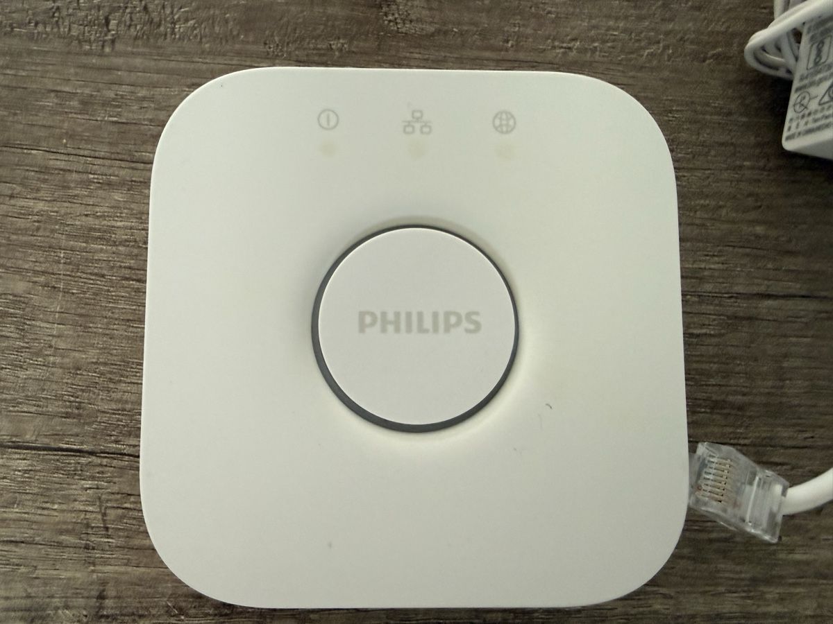 Philips Lampade: Philipps Hue Bridge – Usato da Kaisten venduto da korba2 1