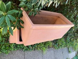 Grosse Outdoor-Pflanzenbeete aus Kunststoff