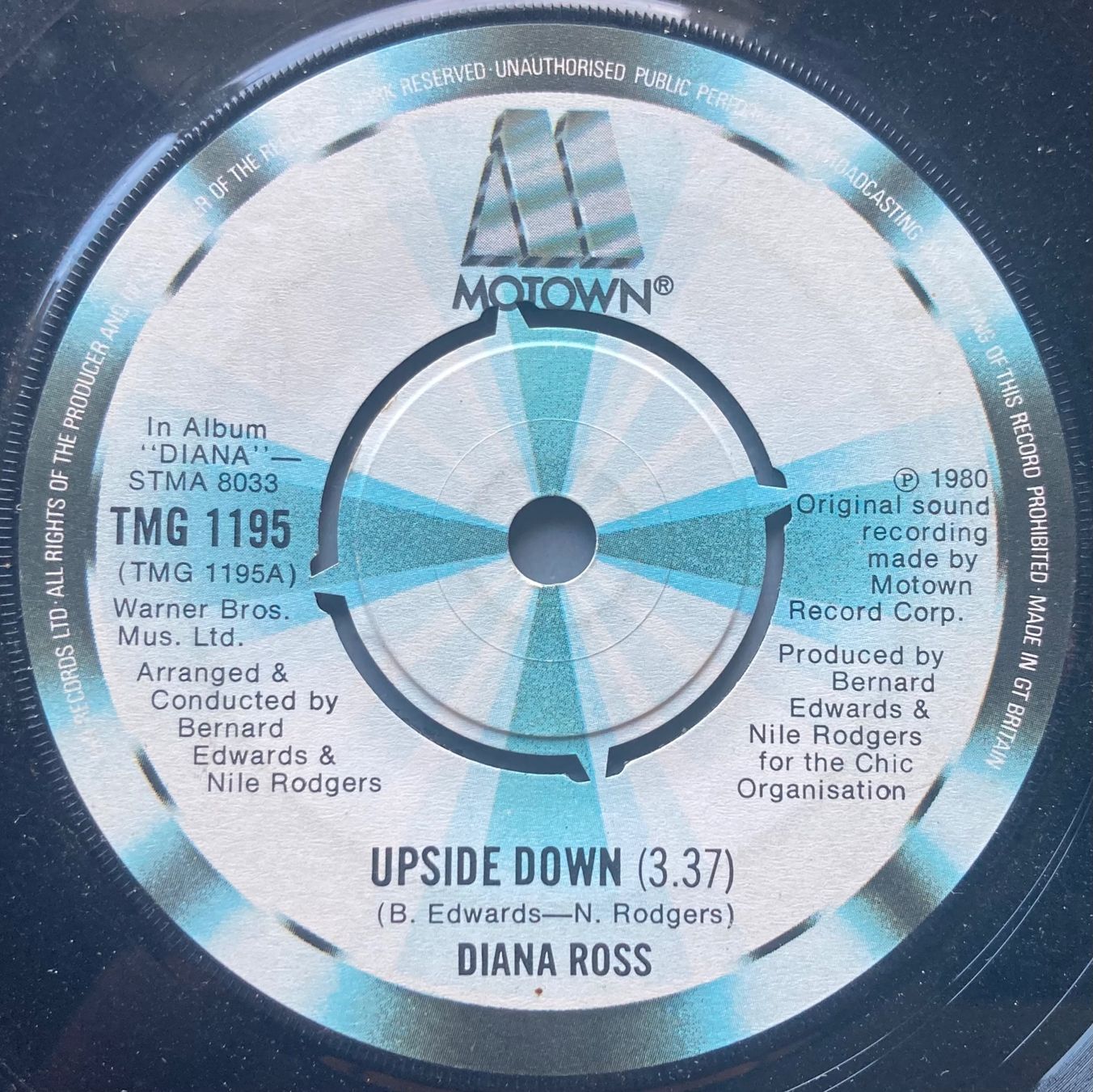 Vinyles: DIANA ROSS - UPSDIDE DOWN – D'occasion à Poliez-Pittet par Newtown-Records 1