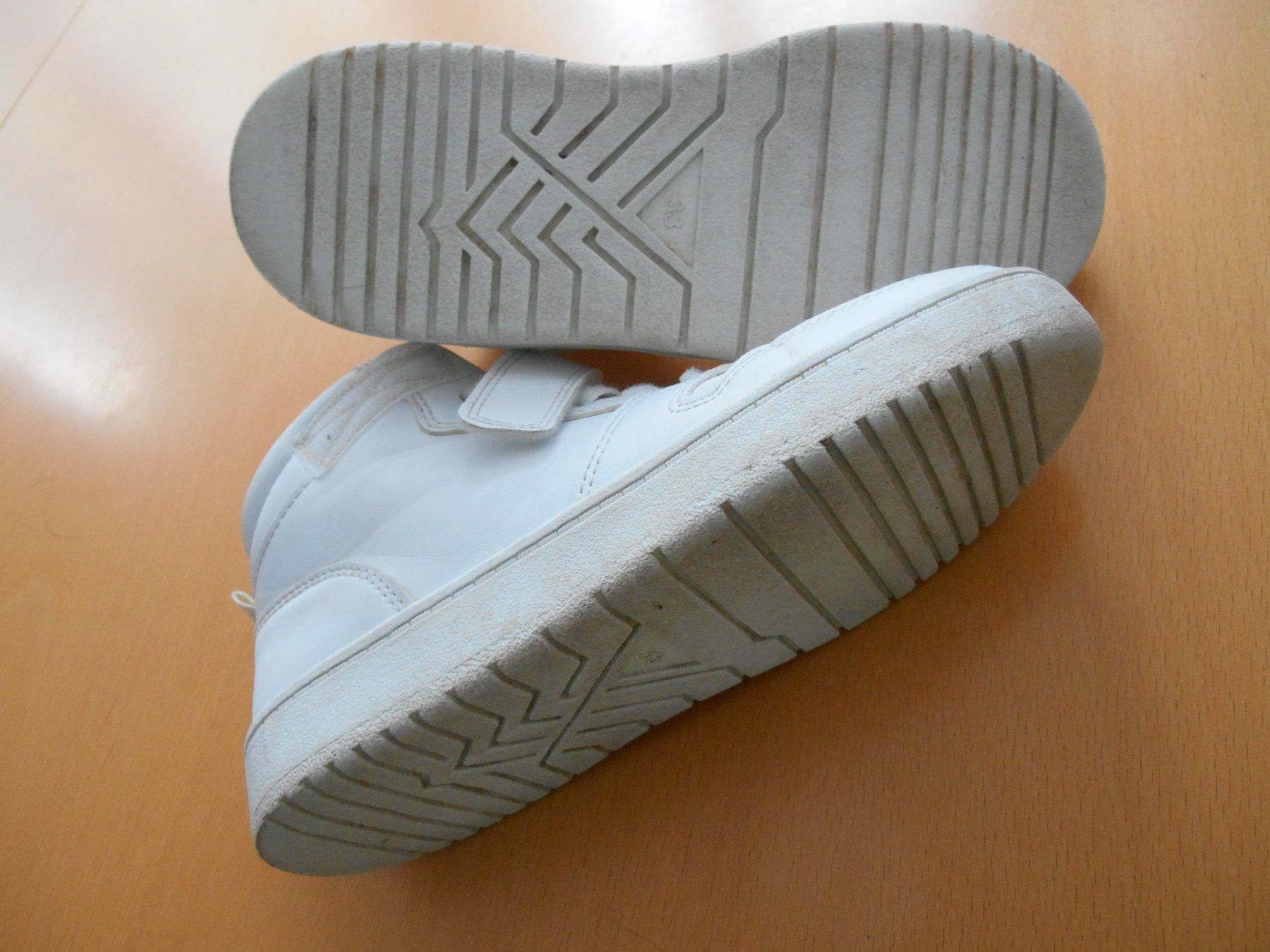 Schuhe für Jungen: Halbhohe Schuhe Gr. 33 – Neu (gemäss Beschreibung) aus Nussbaumen AG von Sumopi 2