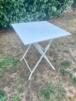 Table de jardin pliante en métal blanc