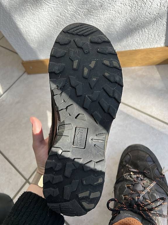 Herrenschuhe: Chaussures hommes Everest - taille 43 – Gebraucht aus Bossonnens von noemie_01 2
