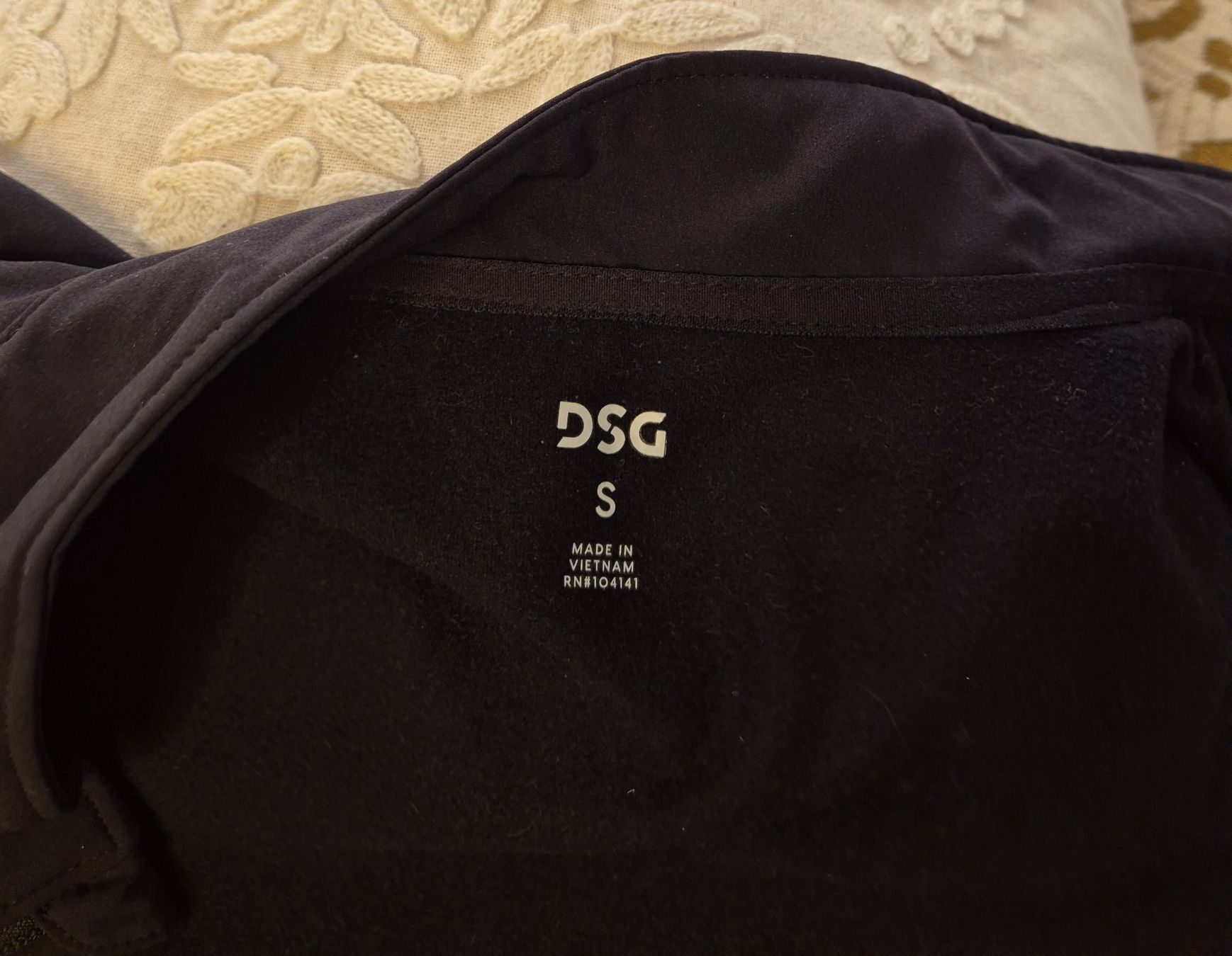 Gilet & Giacche: Sportliche Herrenweste – Usato da Leissigen venduto da ali_k9v8 3