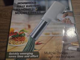 Hand Nudelpresse elektrisch Mehrere Formen neuwertig