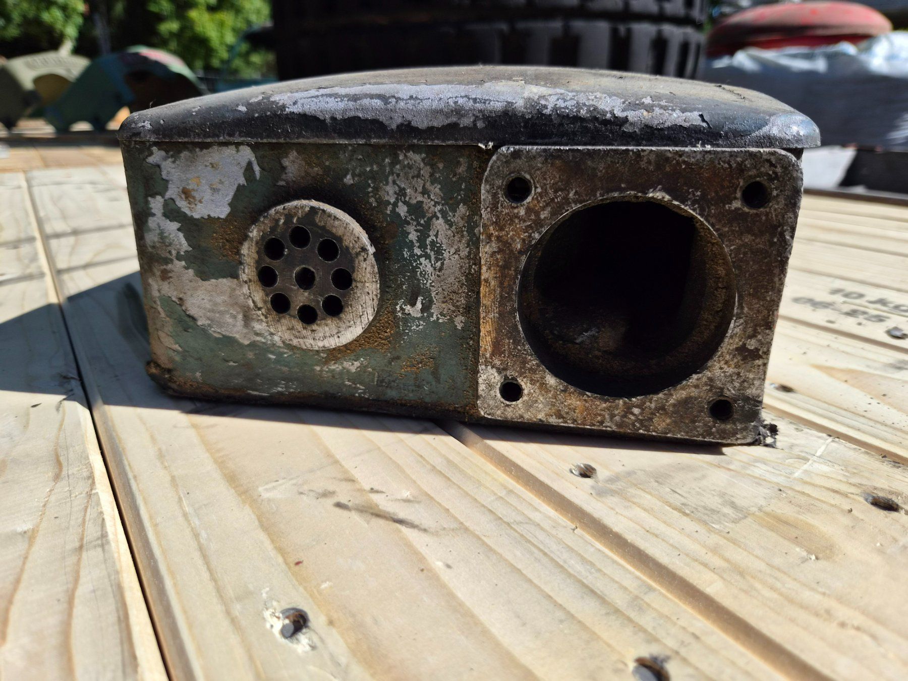 Hürlimann Trattori: Hürlimann Oldtimer Traktor Ventildeckel zu Motor D100 – Usato da Dürnten venduto da Bachtel84 2