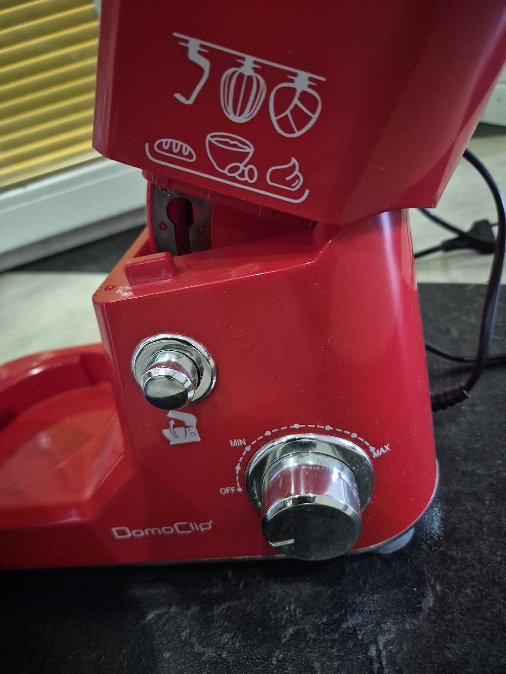 Elettrodomestici da cucina: Küchenmaschine rot  – Usato da Hindelbank venduto da MRoeth1 2
