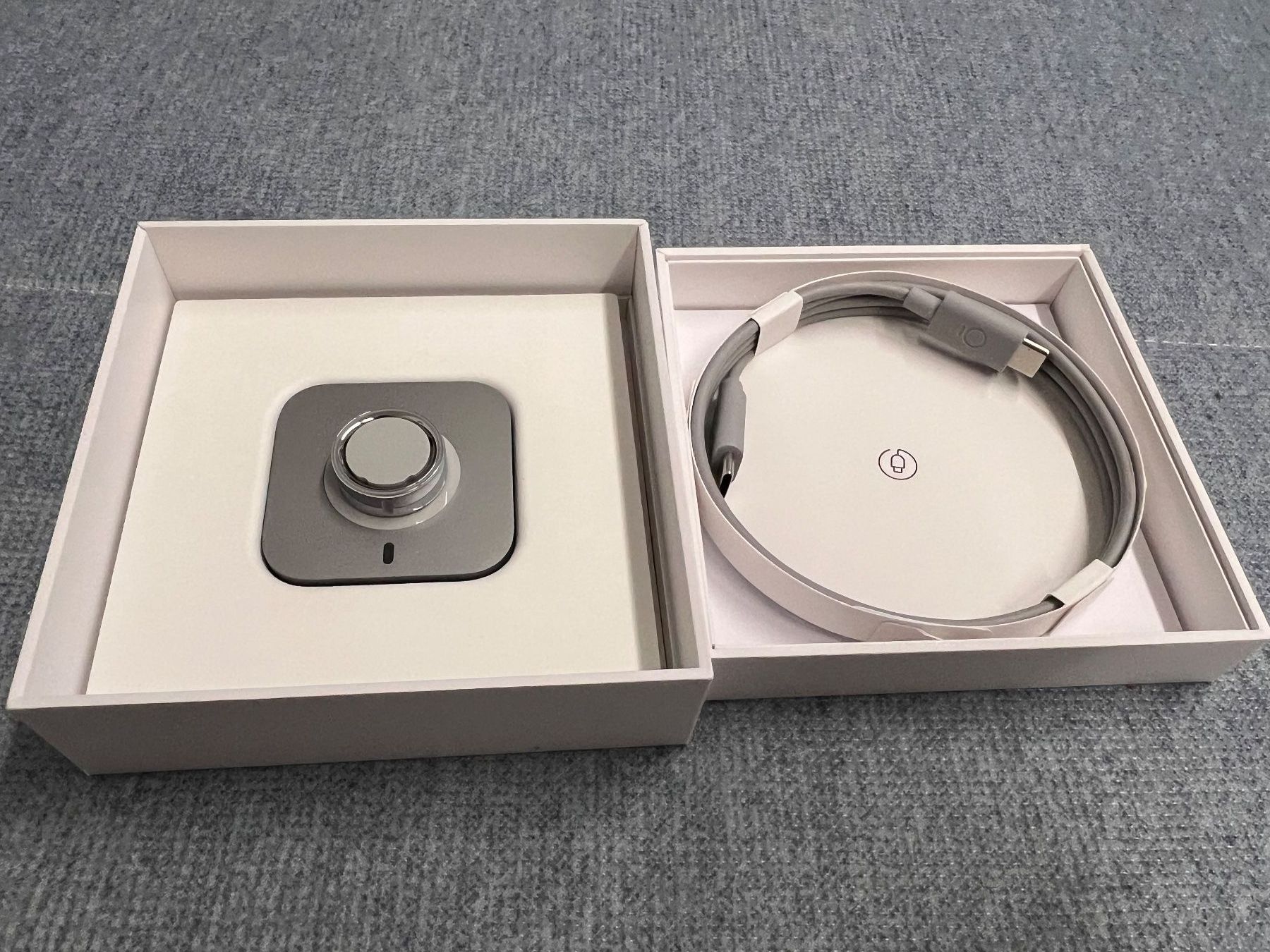 Oura Bagues: Oura Ring Gen 4, Silver Grösse 7, 2 Monate genutzt – D'occasion à Birsfelden par ton_8qnr 1