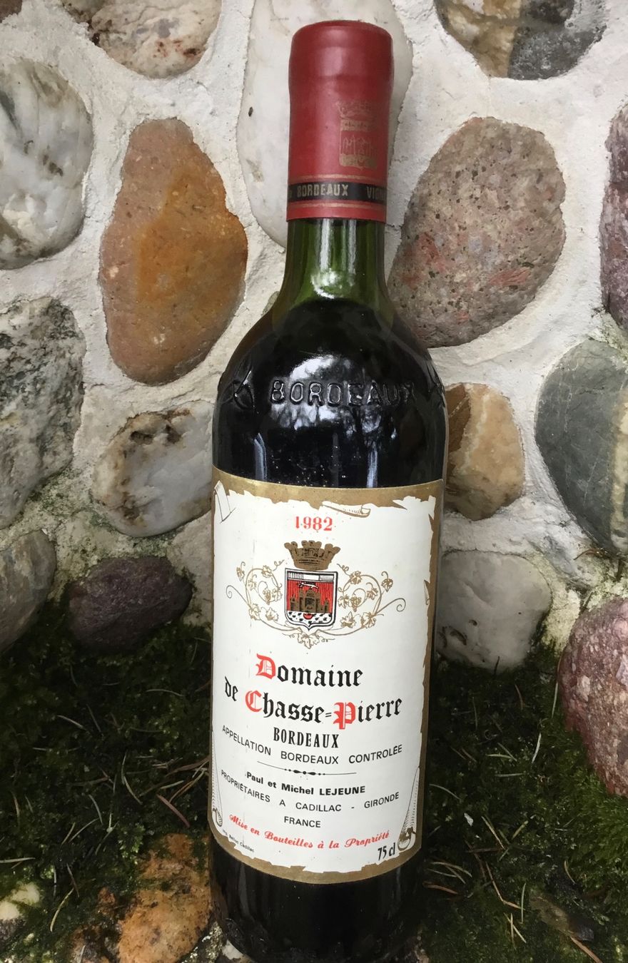 Vino: Domaine de Chasse-Pierre 1982 – Nuovo (secondo la descrizione) da Rüschlikon venduto da succes08