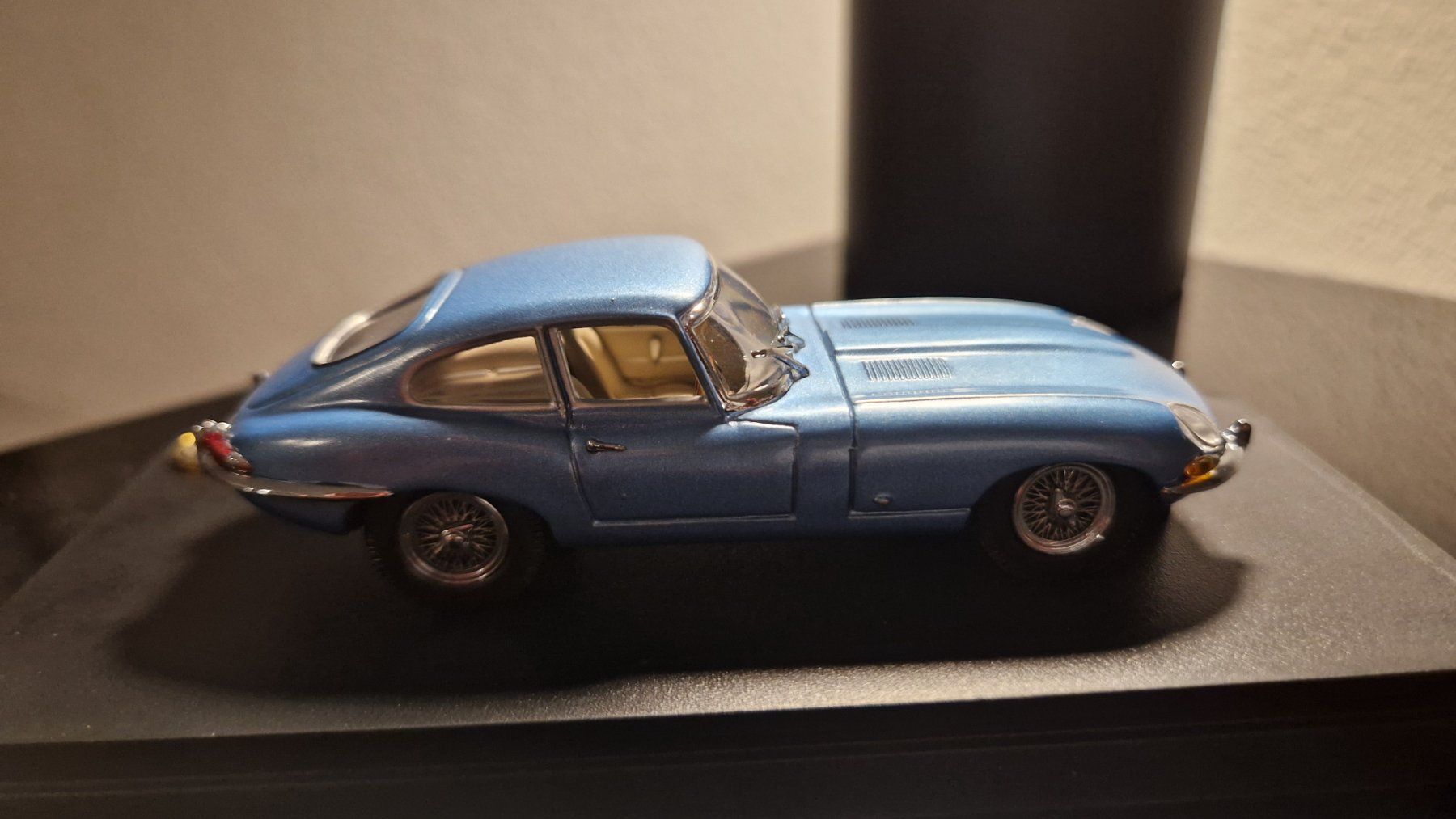 Kyosho Modellini d'auto: Jaguar E-Type von Kyosho 1:43 – Usato da Rütihof venduto da SonneMondSterne1985 1
