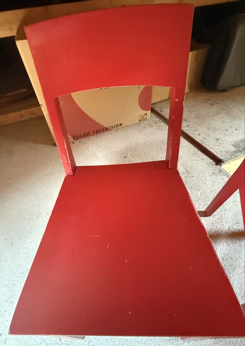 Sedie: Chaise rouge design 2 pièces – Usato da Henniez venduto da Pichurri 1