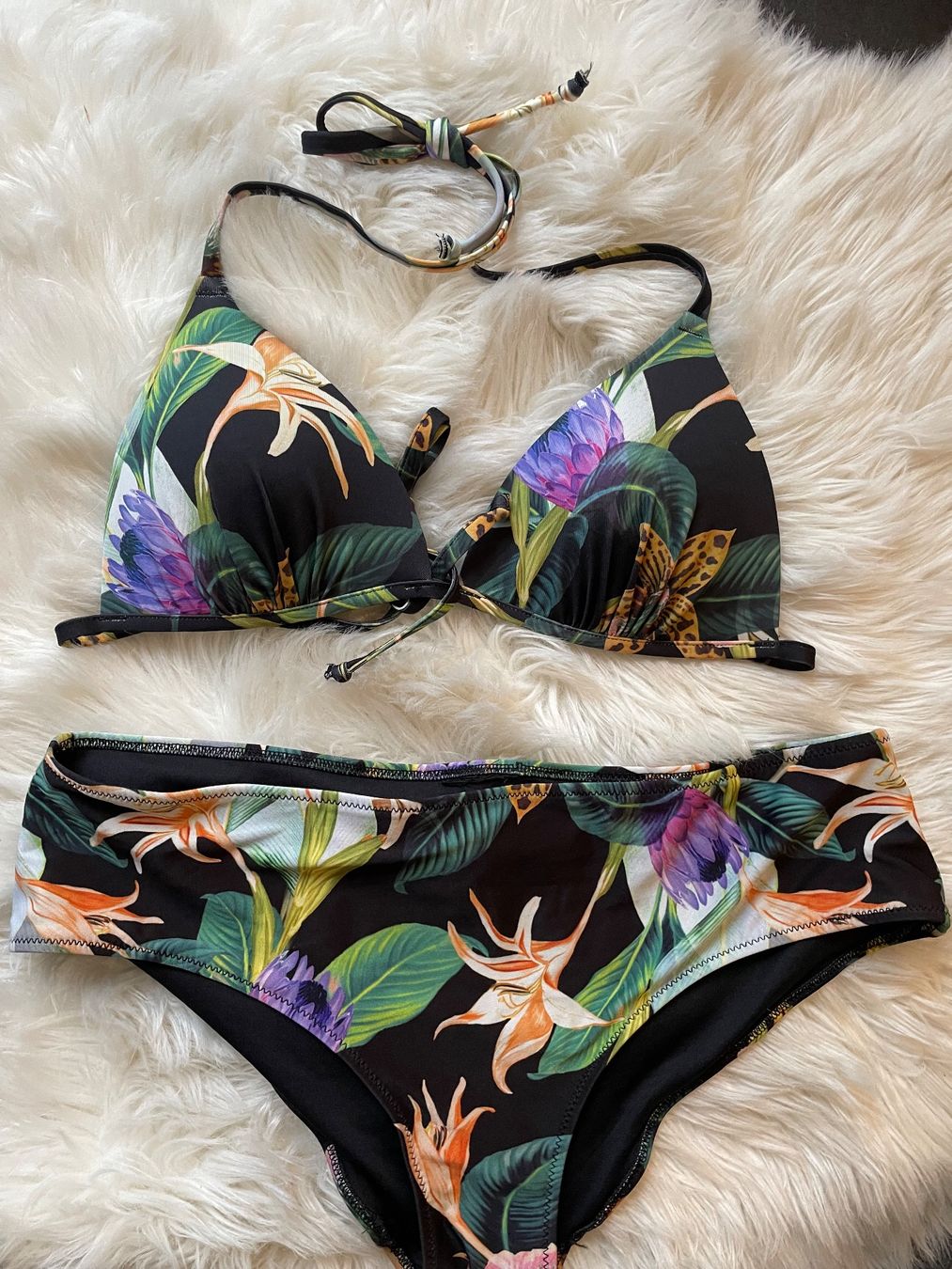 Costumi da bagno & Bikini: Sommerlicher Bikini mit Blumenmuster, Grösse S/M – Nuovo (secondo la descrizione) da Dübendorf venduto da ja-m 2