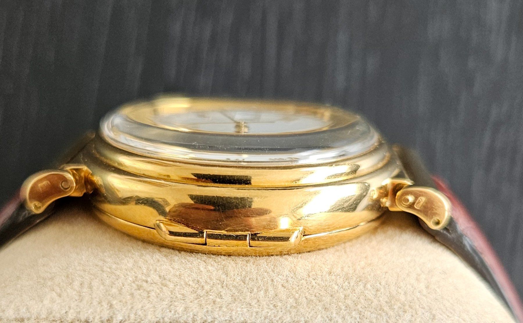 IWC Orologi: IWC Schaffhausen Ref. 1850 – Usato da Elgg venduto da Roophu 4