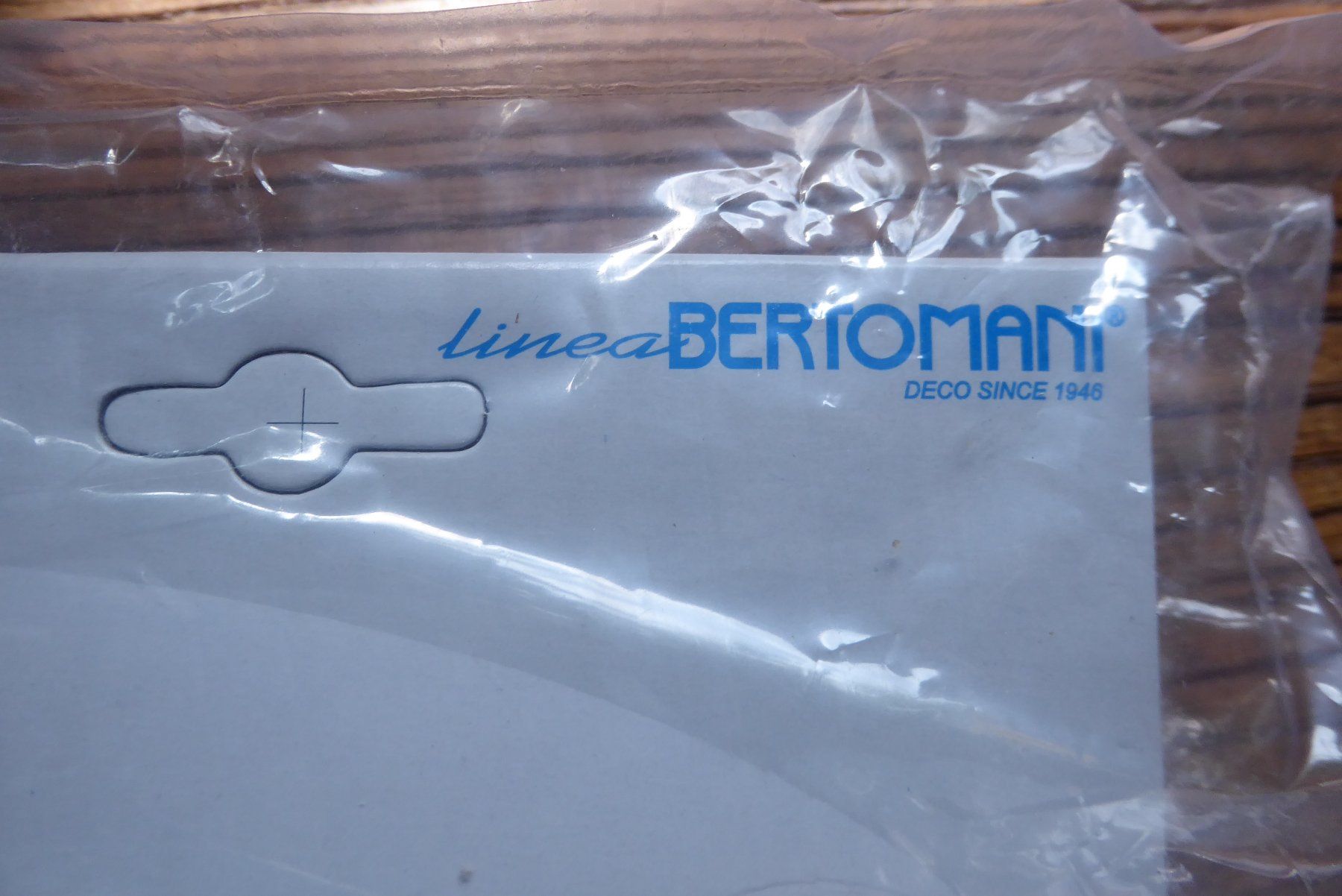 Ferramenta: Neue Türfalle  Bertomani – Usato da Sargans venduto da Benziner 1