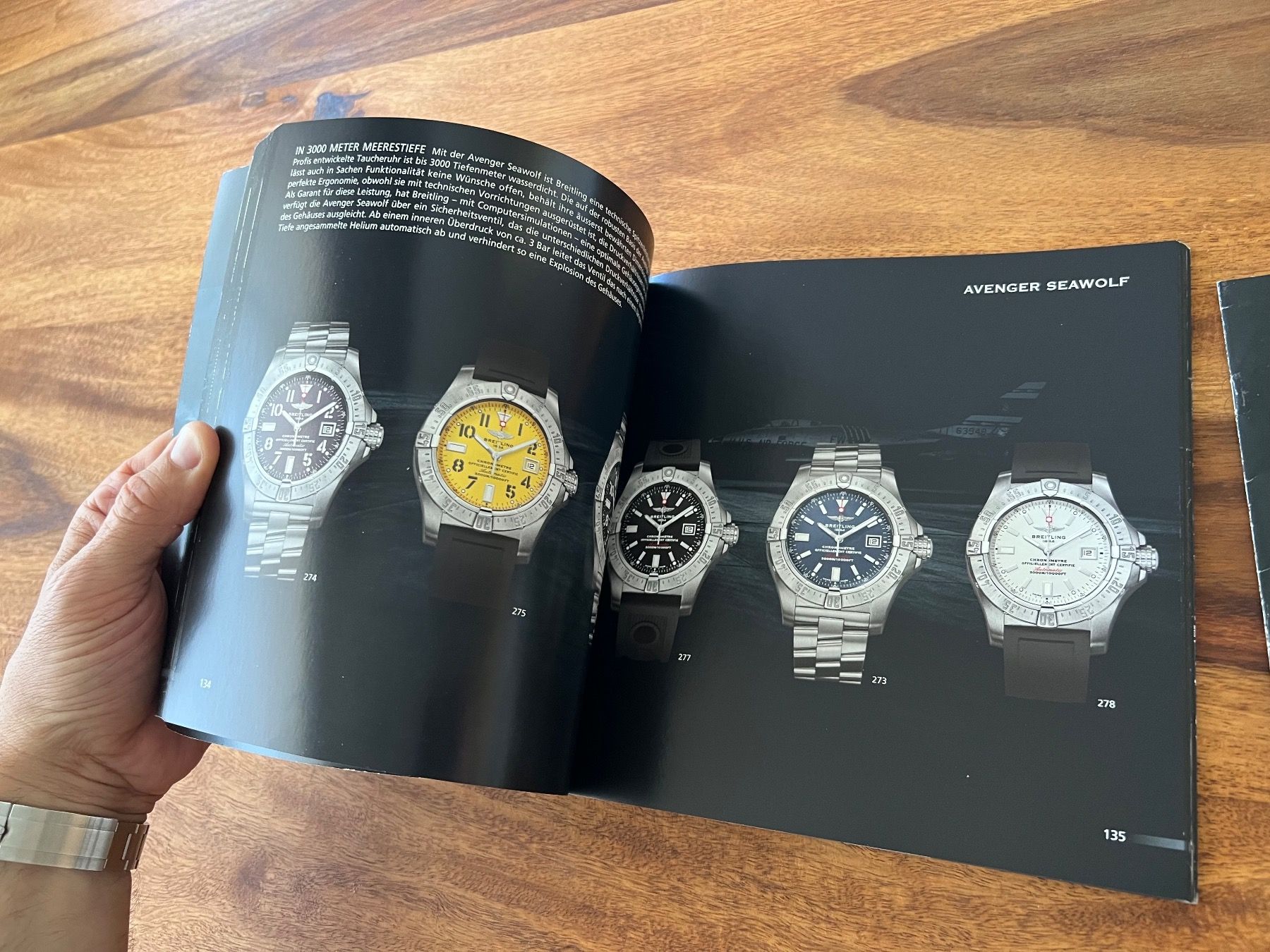 Documenti: BREITLING KATALOG 2010/2011 – Usato da Füllinsdorf venduto da Maric0 4
