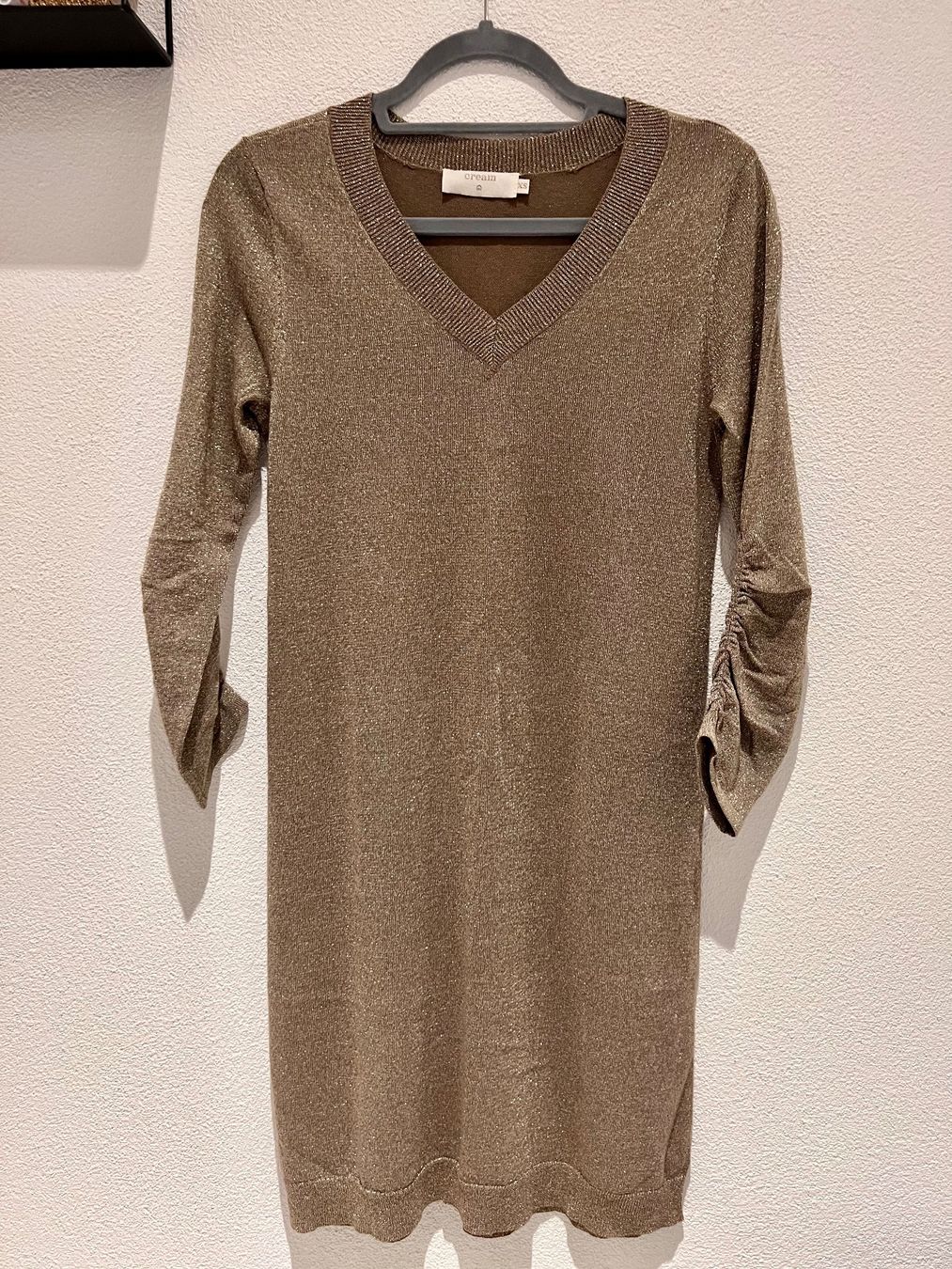 Vestiti: Bellissimo Vestito – Nuovo (secondo la descrizione) da Bellinzona venduto da bul_mvy5 1