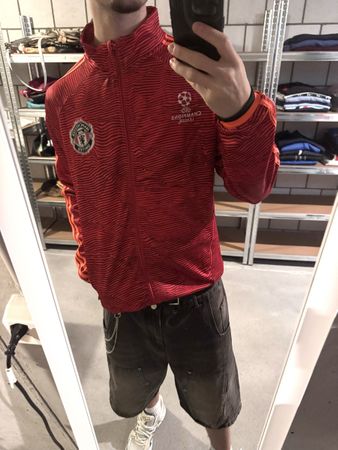 vintage manchester united trackjacket red 
