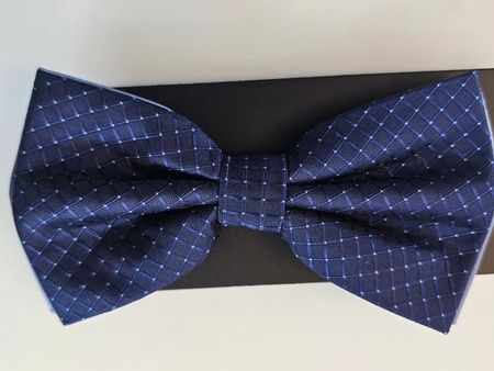 Fliege marine-blau neu u originalverpackt