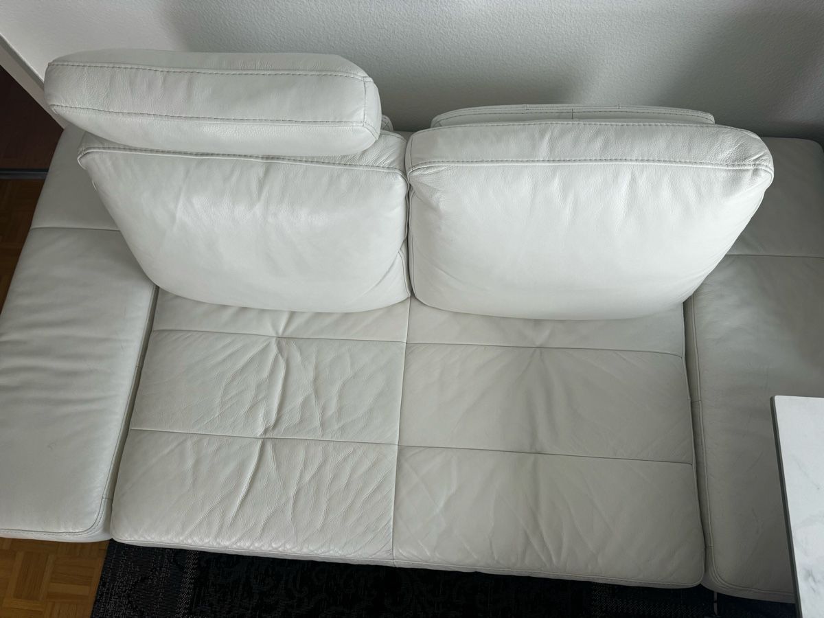 Sofas: Design Leder-Sofa / Bett-Sofa, cremeweiss (kleiner) – Gebraucht aus Romanshorn von Benjamin__R 4