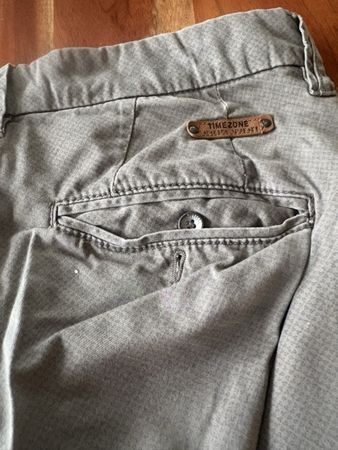 Timezone Hose , NP 129 CHF
