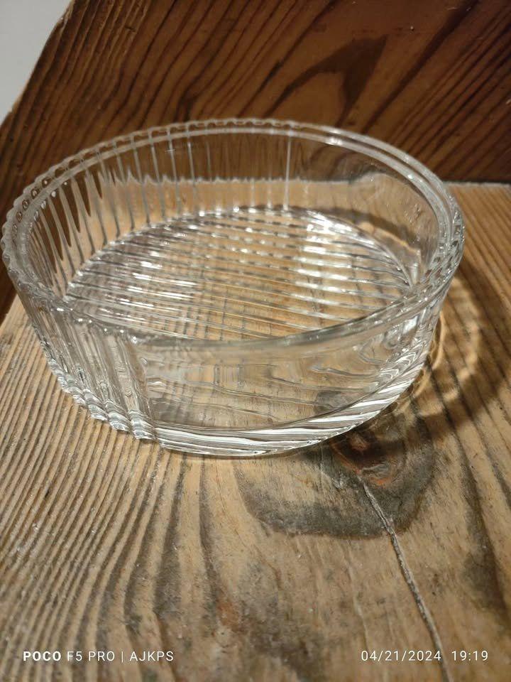 Ikea Schalen: Glas mit Deckel x4 – Neu (gemäss Beschreibung) aus Winterthur von Ajcps 1