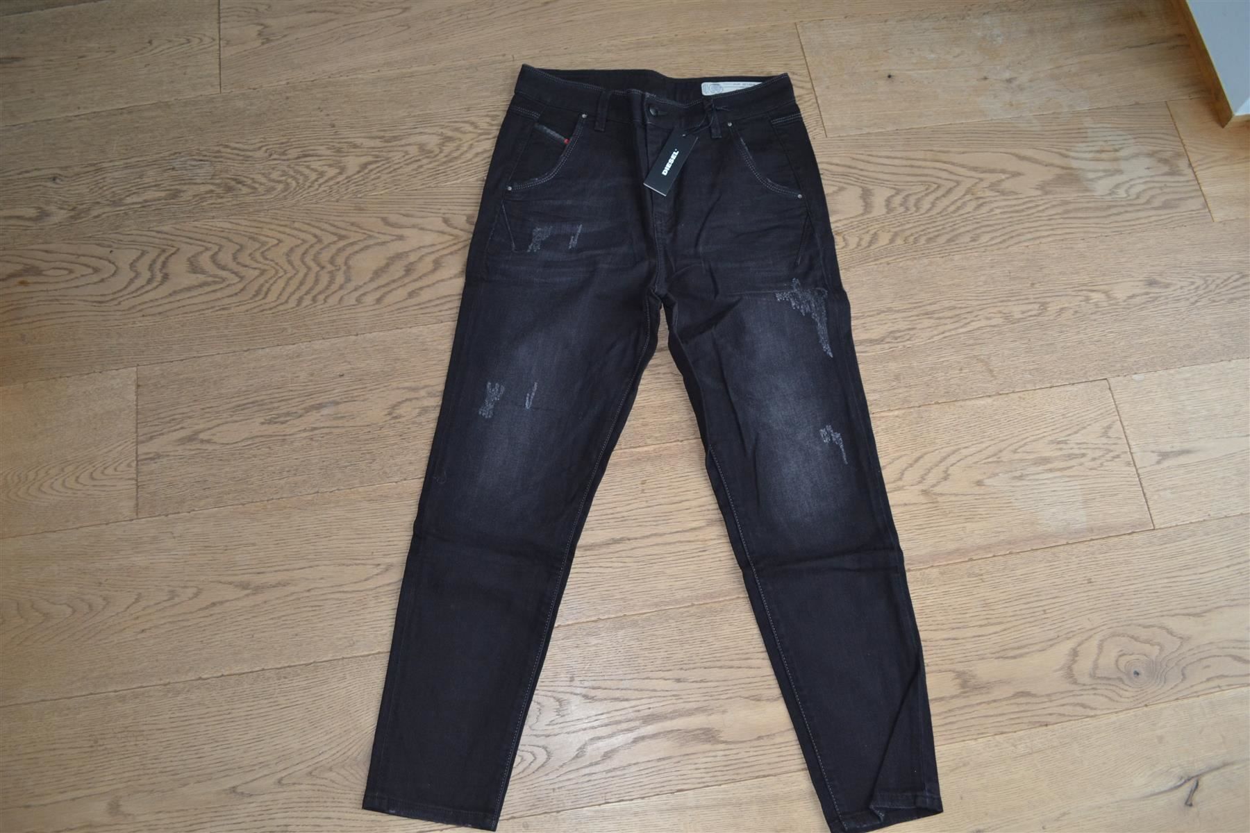 Diesel Jeans: Jeans, Diesel, ++NEU++, 26/32 – Nuovo (secondo la descrizione) da Stettfurt venduto da outlet72