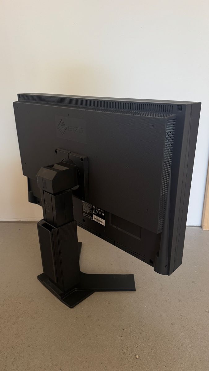 Monitor: EIZO FlexScan EV2411W – Usato da Scuol venduto da Andrew6800 1