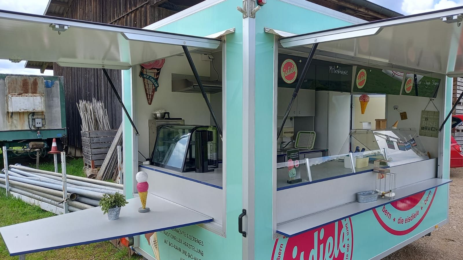 Rimorchi: Foodtruck – Usato da Zollikofen venduto da reuteri06 2