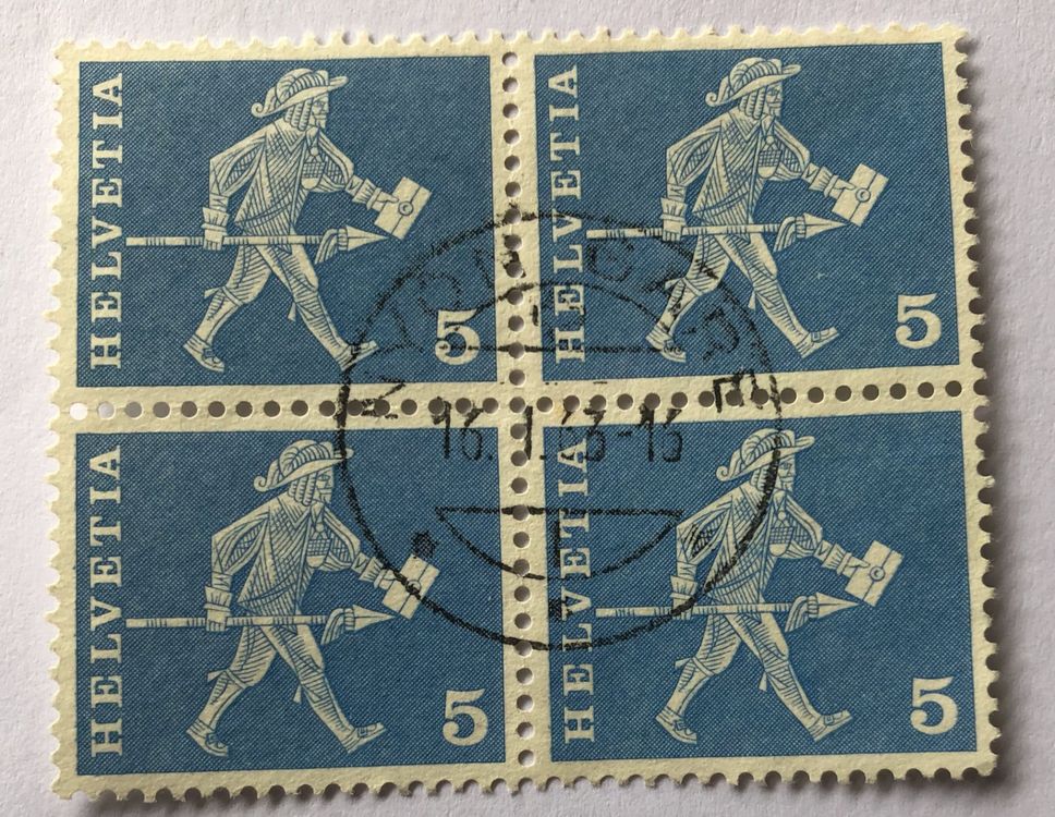 Tutti i francobolli: 4 er Block Nr.355 mit Stempel Standesläuf v.Freiburg    – Usato da Aarau venduto da Billa007