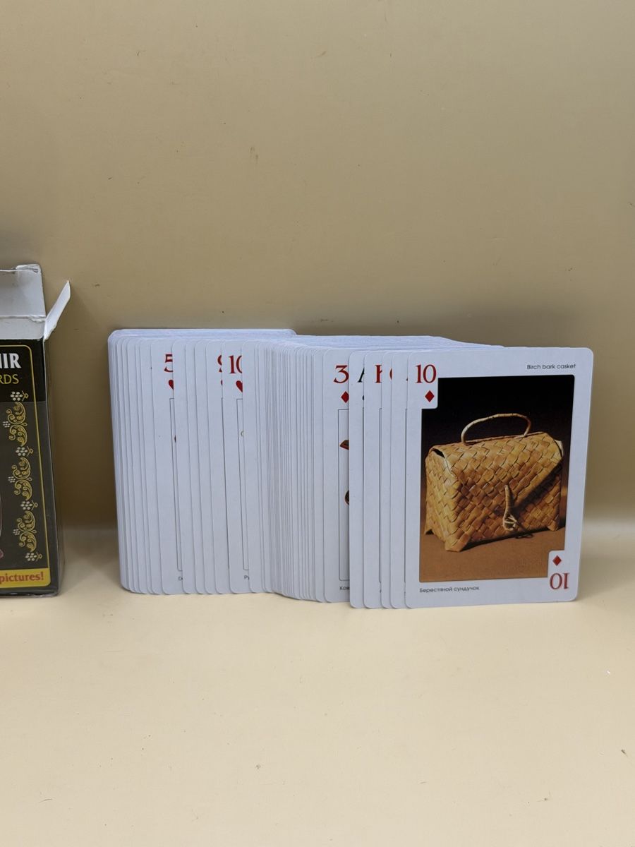 Spiele: Jeu de cartes russe matriochka – Gebraucht aus Genève von sho_67qj 2