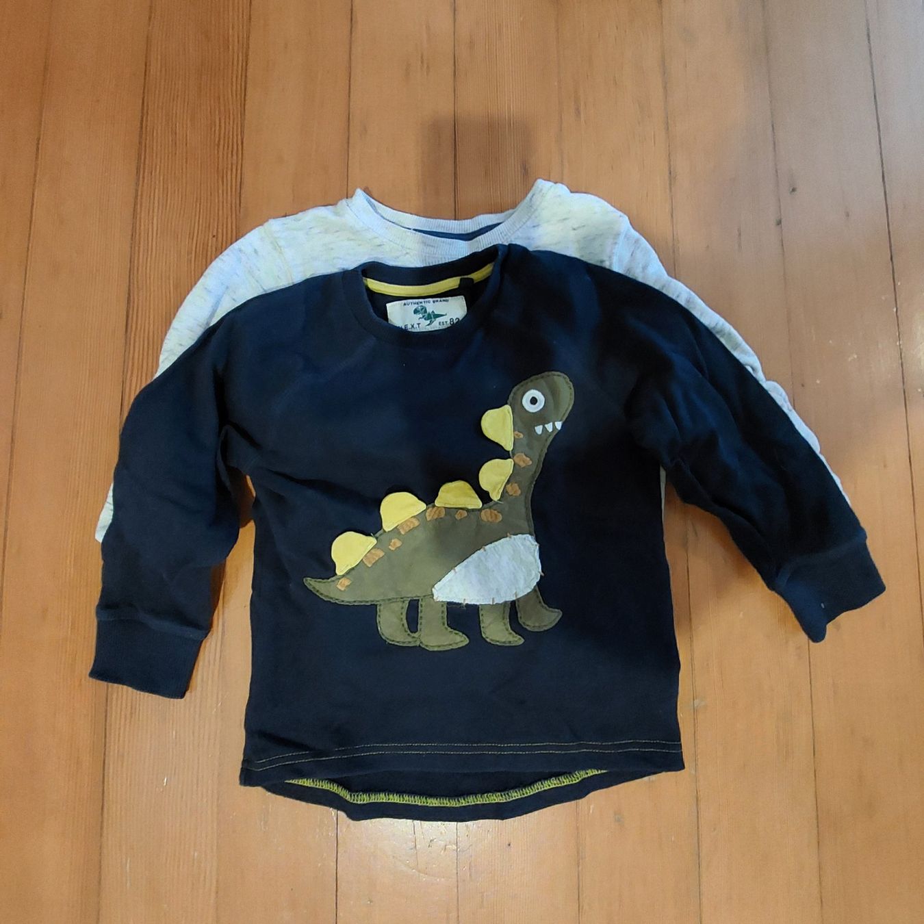 Pullover & Sweatshirts: 5 Winterpullover – Gebraucht aus Basel von oliversenn87 1