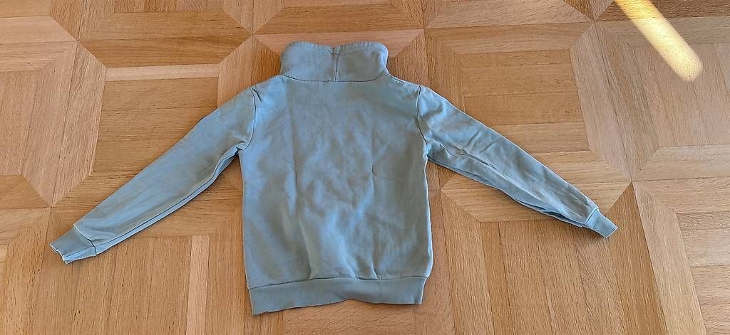 Pullover & Sweatshirts: Pulli  – Gebraucht aus Nottwil von buti1976 1
