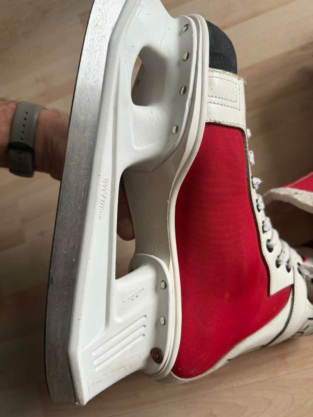 Graf Pattini da ghiaccio: Schilttschuhe Graf – Usato da Dietikon venduto da myr_ym6j 3