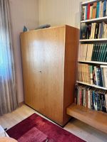 Kleiderschrank Holz hell mit zwei Türen gebraucht