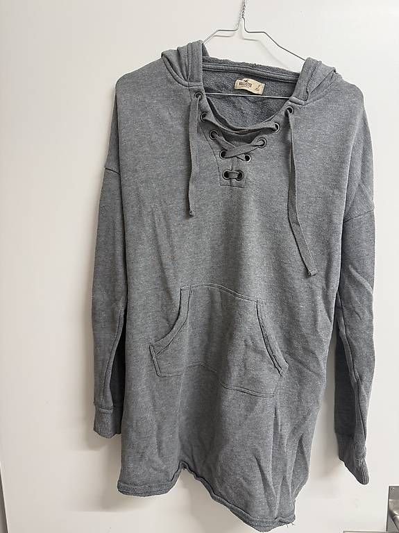 Pullover & Sweatshirts: Hollister Pullover – Gebraucht aus Bern von amanda-staub