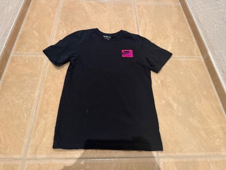 Nike neues Shirt, XS