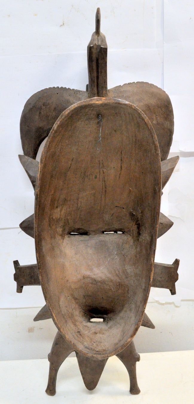 Arte internazionale: Masque africain en bois – Usato da Neuchâtel venduto da Neuchatel 3