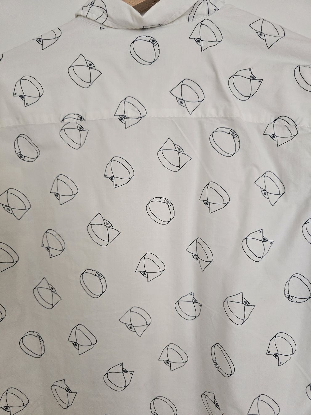 Camicette: Alain Figaret Shirt White Patterned Classic Fit Size 40 – Usato da bern venduto da gsh_2w9d 3