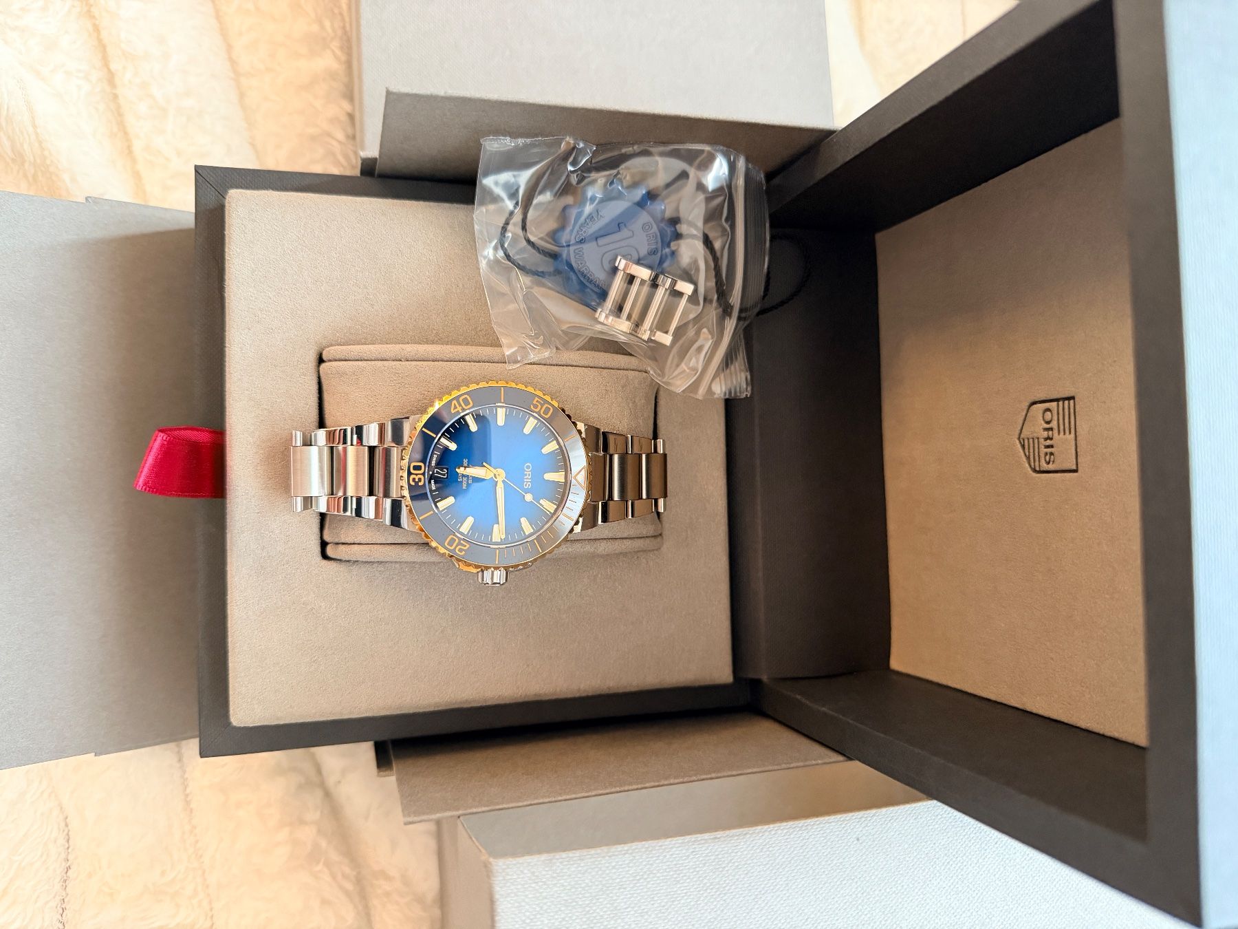 Oris Uhren: Oris Aquis gold bezel – Gebraucht aus Gerlafingen von Thomibasichome 4