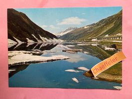 Oberalppass, Oberalsee gegen die Urnerberge.