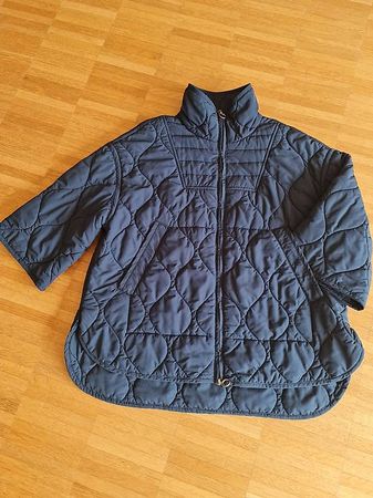 Neuwertige Jacke von Riani, Gr.34, 3/4-Ärmel